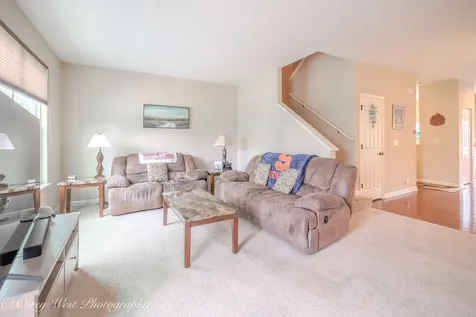 4062 Pompton Avenue Elgin IL 60124