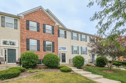 4062 Pompton Avenue Elgin IL 60124