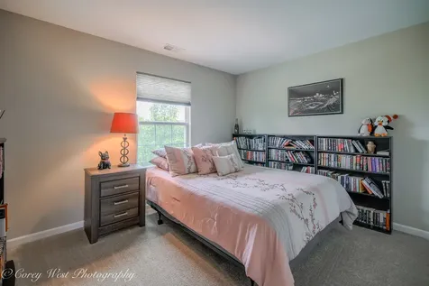 4062 Pompton Avenue Elgin IL 60124