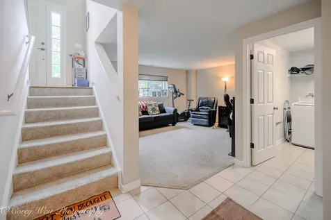 4062 Pompton Avenue Elgin IL 60124
