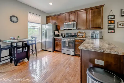 4062 Pompton Avenue Elgin IL 60124
