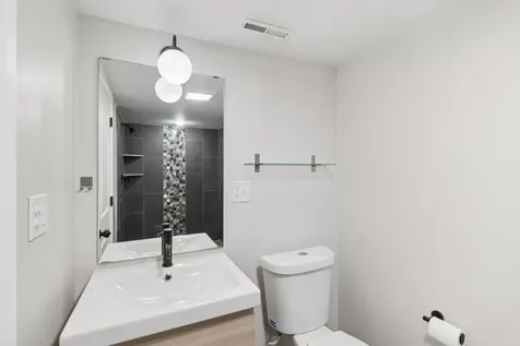 6803 North Keeler Avenue Lincolnwood IL 60712