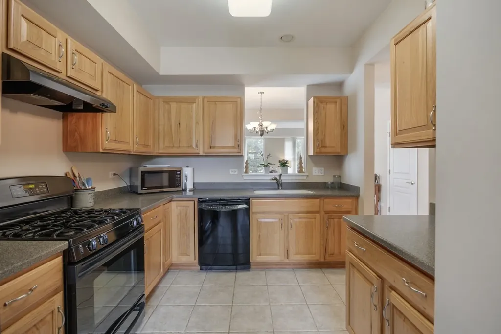 12452 Wedgemere Drive Huntley IL 60142
