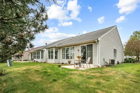 12452 Wedgemere Drive Huntley IL 60142
