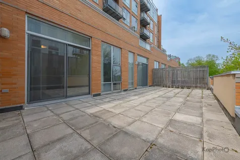 1720 Oak Avenue Evanston IL 60201