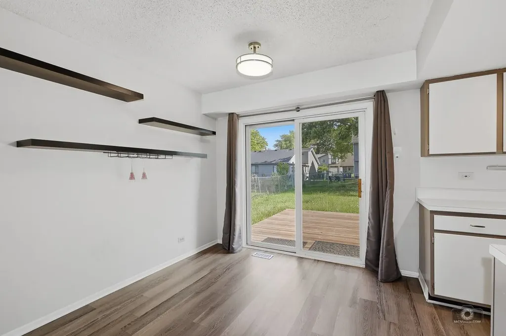 3287 Rumford Court Aurora IL 60504