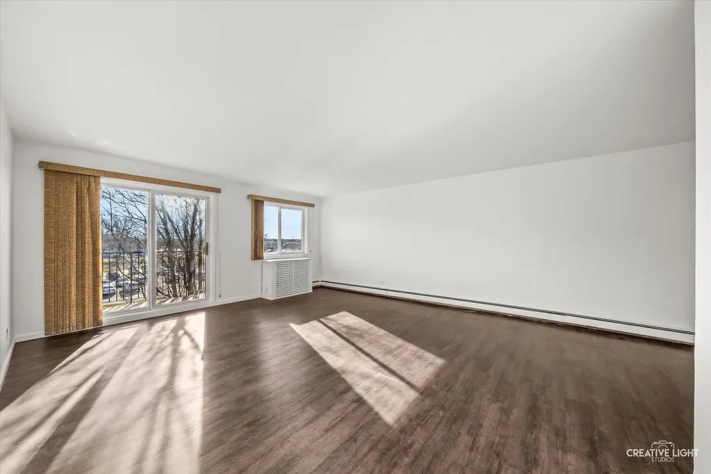 1004 North Mill Street Naperville IL 60563