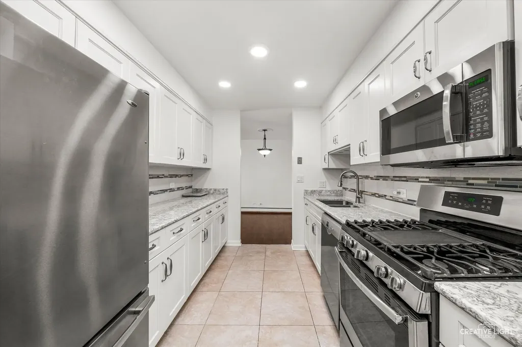 1004 North Mill Street Naperville IL 60563