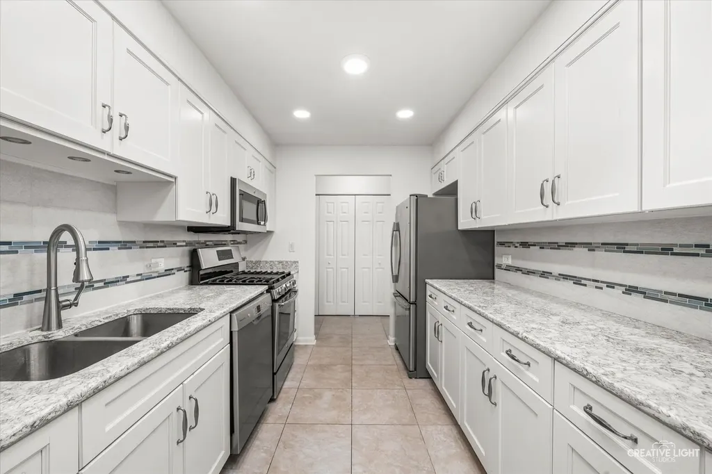 1004 North Mill Street Naperville IL 60563