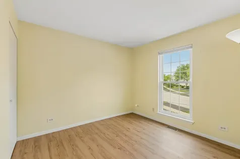 2692 South Embers Lane Arlington Heights IL 60005