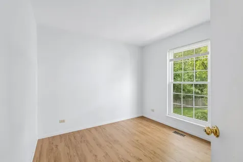 2692 South Embers Lane Arlington Heights IL 60005