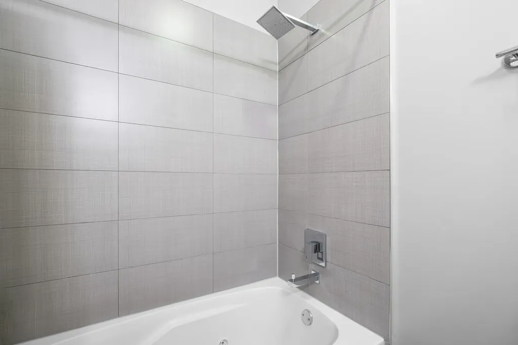 1536 West Walton Street Chicago IL 60642