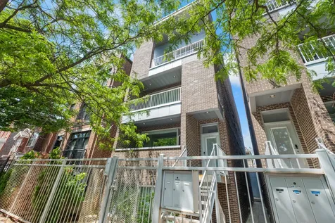 1536 West Walton Street Chicago IL 60642