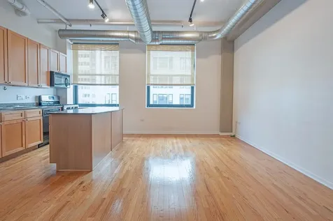 6 East Monroe Street Chicago IL 60603