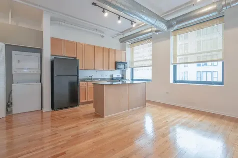 6 East Monroe Street Chicago IL 60603