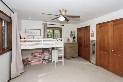 888 Sunset Lane Sycamore IL 60178