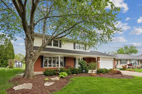 3020 Spring Green Drive Darien IL 60561