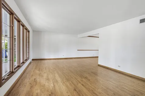 3020 Spring Green Drive Darien IL 60561
