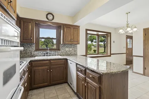 3020 Spring Green Drive Darien IL 60561