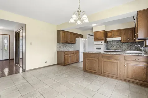 3020 Spring Green Drive Darien IL 60561