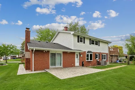 3020 Spring Green Drive Darien IL 60561