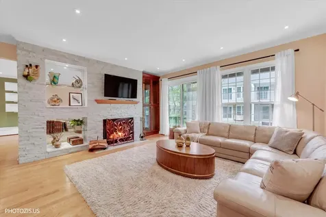 763 Grosse Pointe Circle Vernon Hills IL 60061