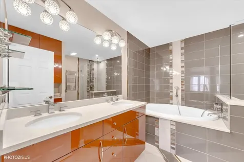 763 Grosse Pointe Circle Vernon Hills IL 60061