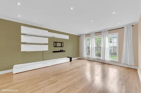 763 Grosse Pointe Circle Vernon Hills IL 60061