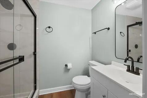 1221 Oakleaf Court Aurora IL 60506