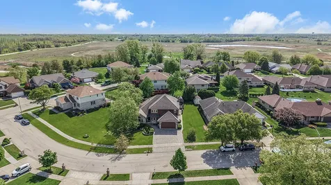18013 Alice Lane Orland Park IL 60467
