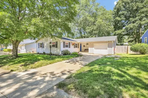 1810 Rebecca Drive Champaign IL 61821
