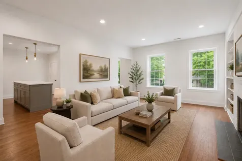 6914 North Sheridan Road Chicago IL 60626