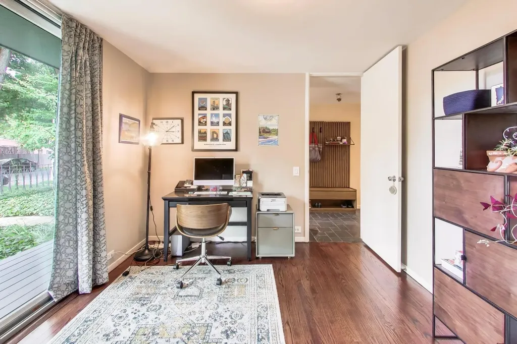 1203 East 50th Street Chicago IL 60615