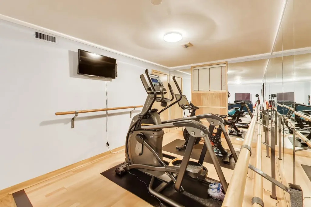 1203 East 50th Street Chicago IL 60615