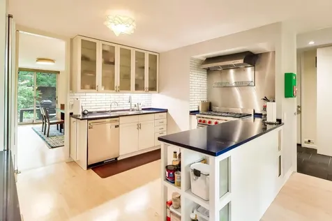 1203 East 50th Street Chicago IL 60615