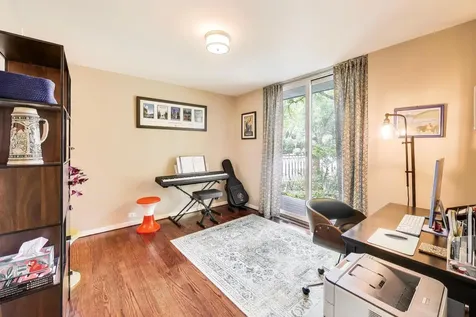1203 East 50th Street Chicago IL 60615