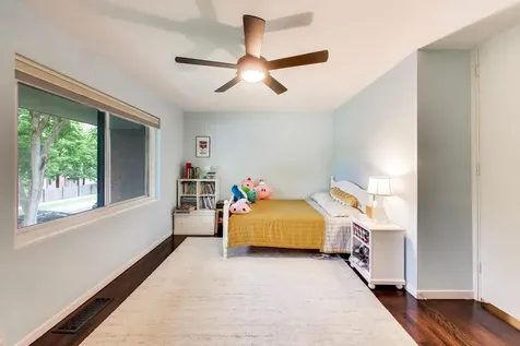 1203 East 50th Street Chicago IL 60615
