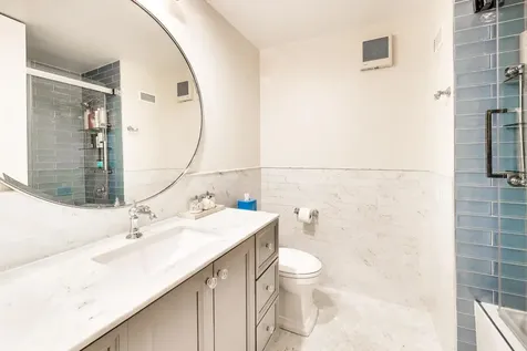 1203 East 50th Street Chicago IL 60615
