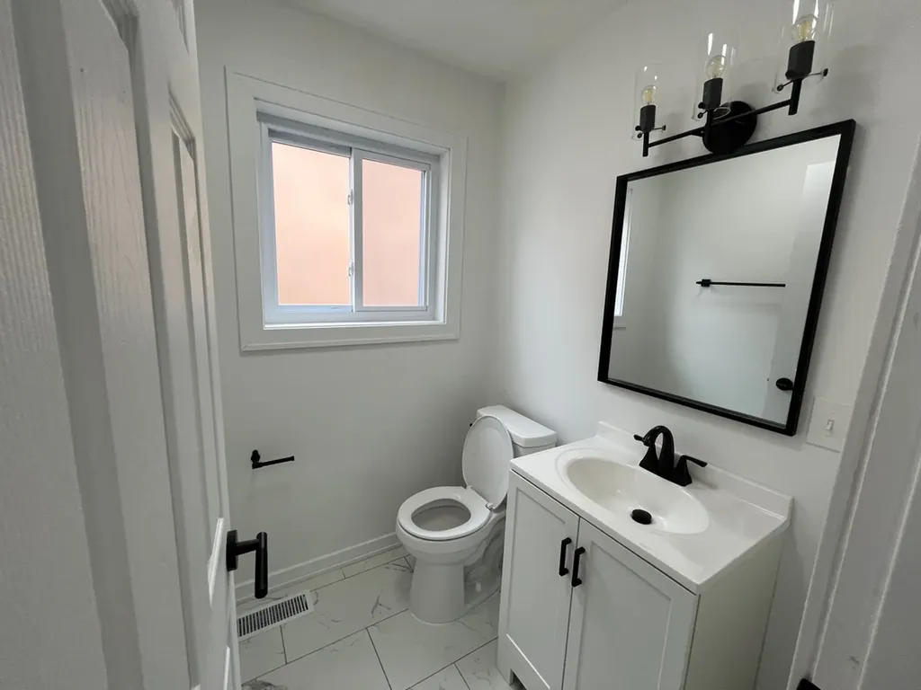 9941 South La Salle Street Chicago IL 60628