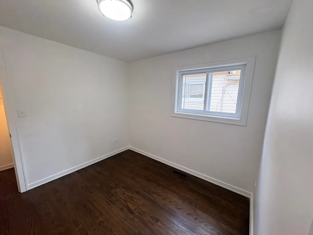 9941 South La Salle Street Chicago IL 60628