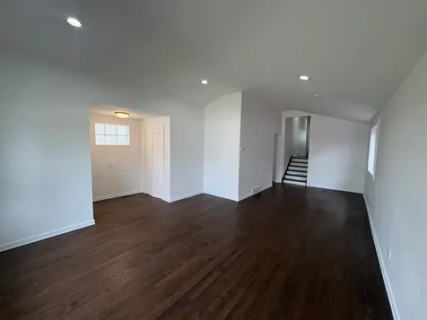 9941 South La Salle Street Chicago IL 60628