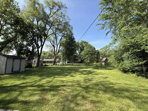 1504 West Oakton Street Arlington Heights IL 60004