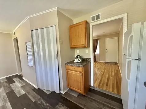1504 West Oakton Street Arlington Heights IL 60004