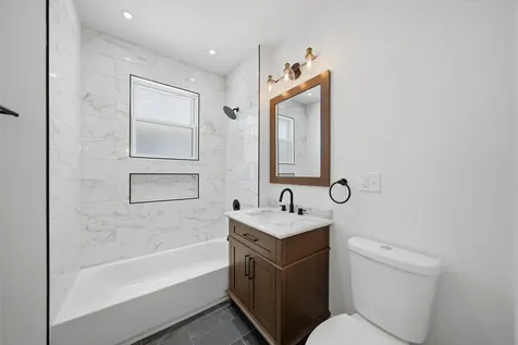 2714 North New England Avenue Chicago IL 60707