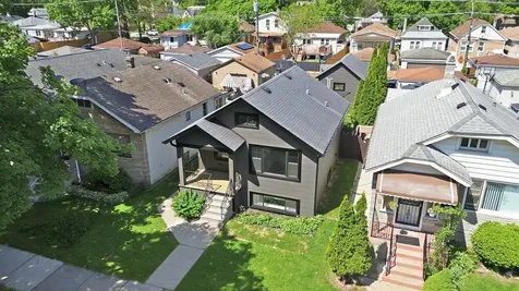 2714 North New England Avenue Chicago IL 60707