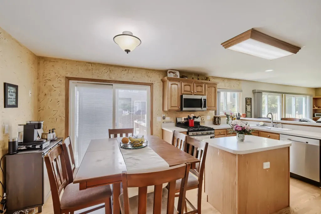 3137 Bennett Place Aurora IL 60502
