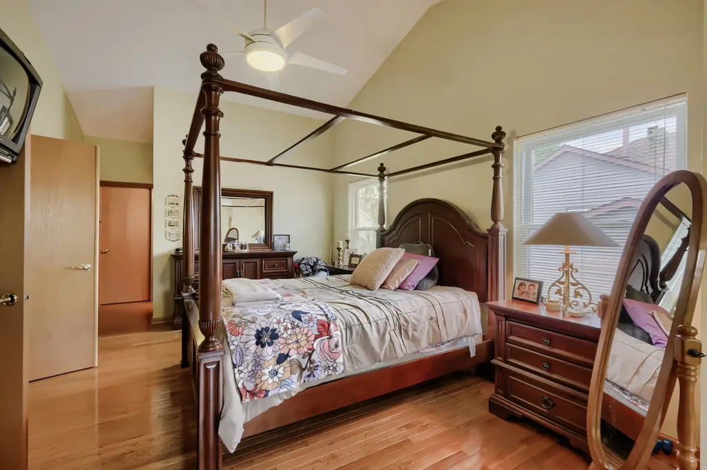 3137 Bennett Place Aurora IL 60502