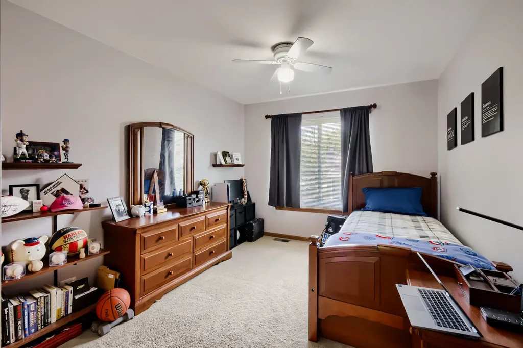 3137 Bennett Place Aurora IL 60502