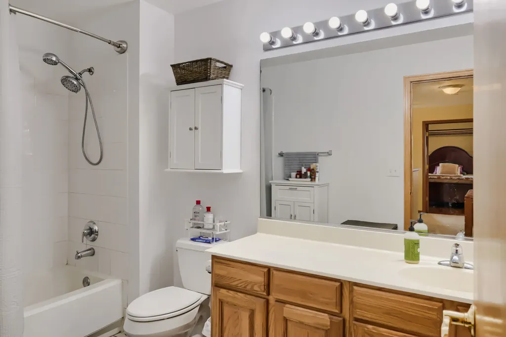 3137 Bennett Place Aurora IL 60502