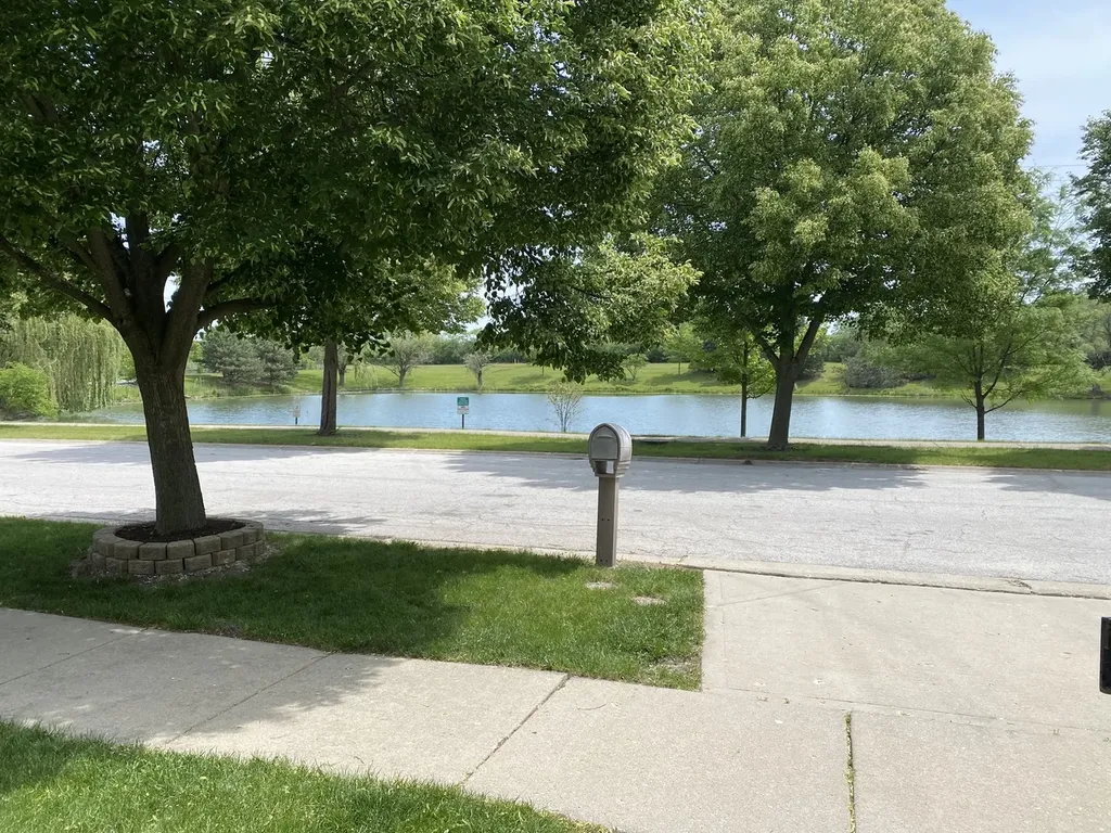 3137 Bennett Place Aurora IL 60502